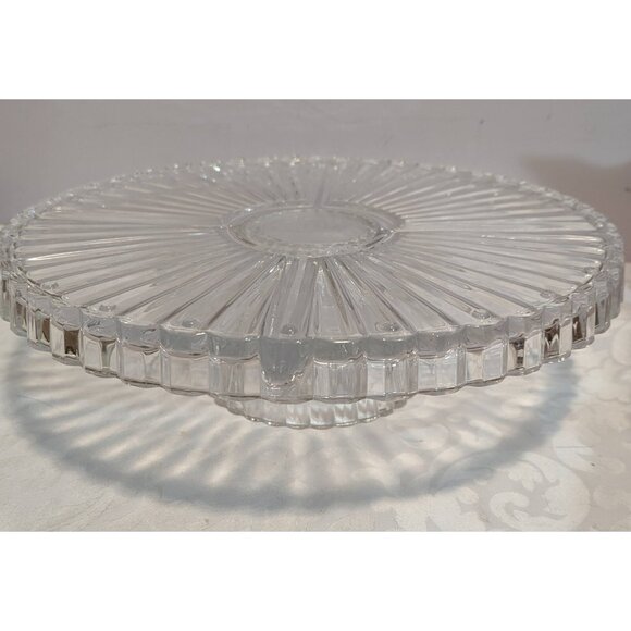 Crystal Clear Faceted Crystal 2 in 1 Pedestal Cake Plate/Vegetable Chip and Dip - Picture 5 of 7